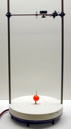 Rotating air table, support rods, pendulum