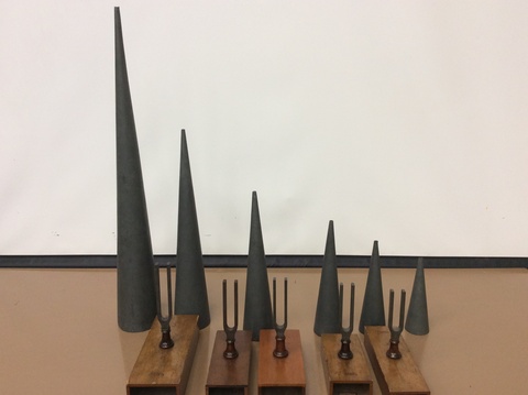 Resonance Horns with matching tuning forks