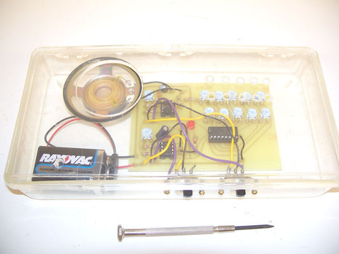 Small elementary synthesizer