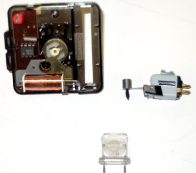 Quartz oscillators, Quartz clock movements
