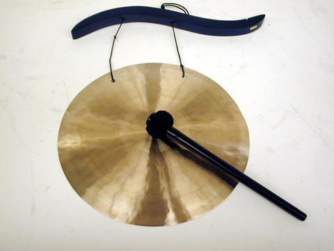 Gong and mallet