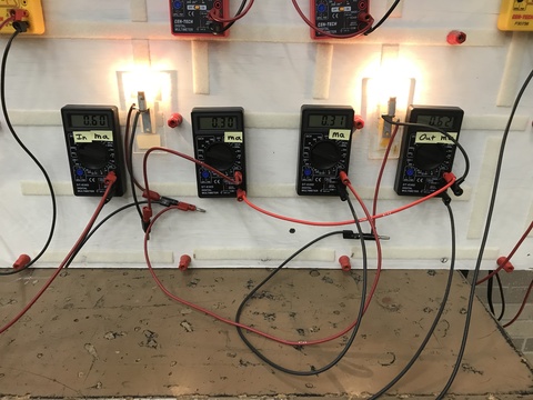 John Prineas Parallel Bulbs Circuit