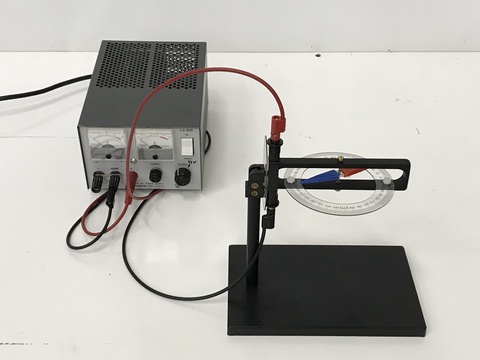 Weather Vane Compass Under a Wire and 6 Volt DC/30 Amp Power Supply