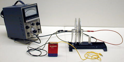 Sliding Capacitors Demo