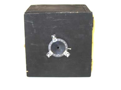 Hole in a Box - Bichsel Boxes