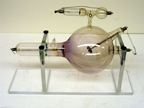 Equipment for X-Ray Tube Demos