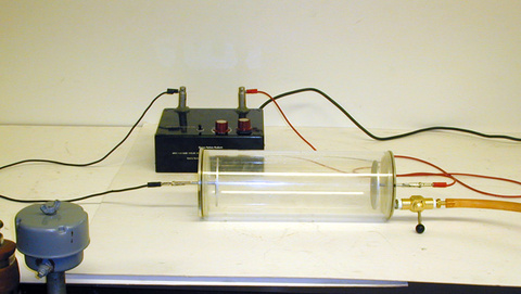 Equipment for Plasma Tubes & Globes Demo