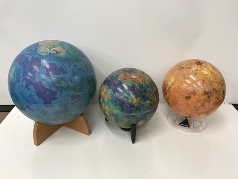 Venus Globes
