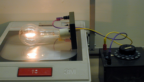 Overhead projector, 200 watt light bulb on Variac
